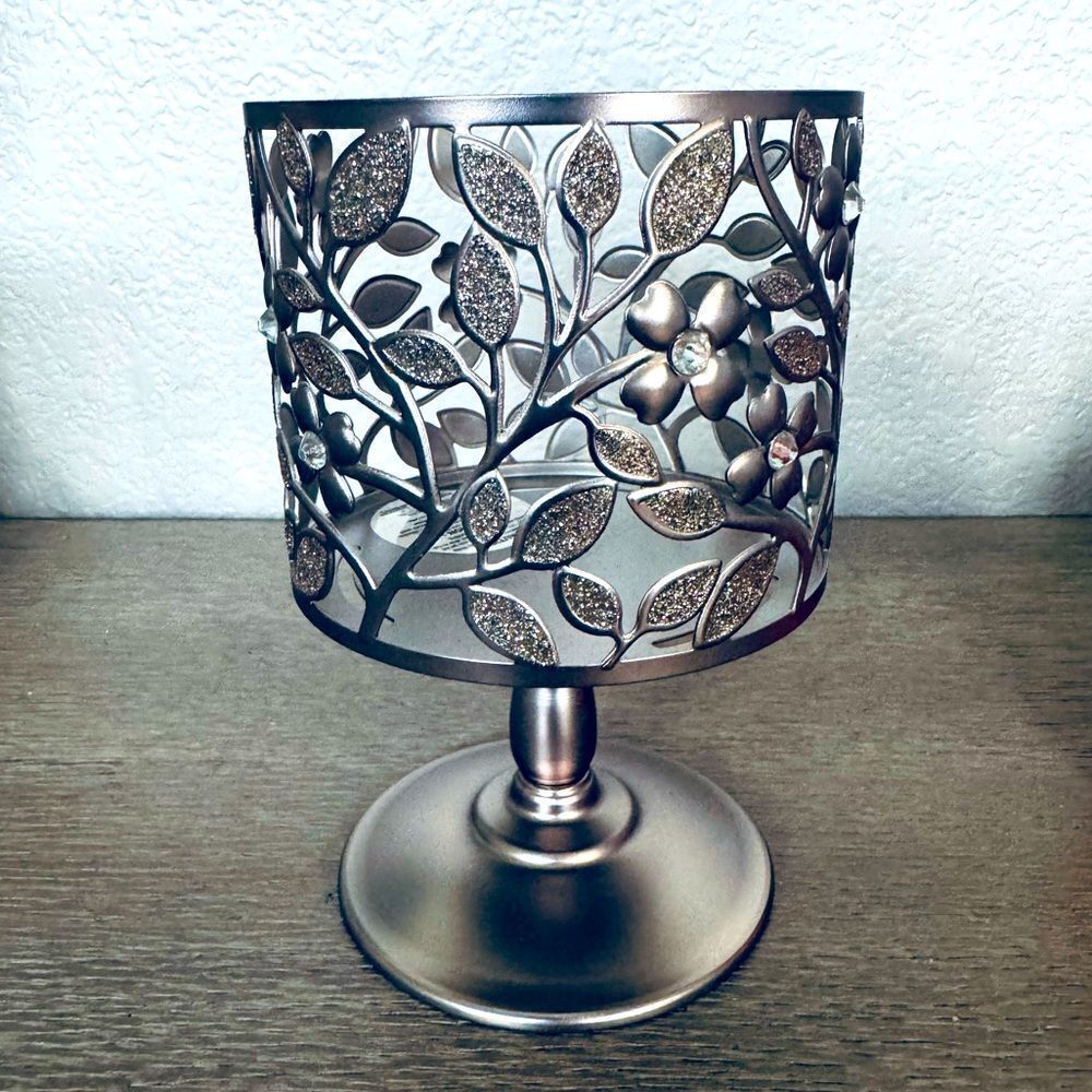 Bath & Body Works Silver Glitter Floral Pedestal Candle Holder Sleeve